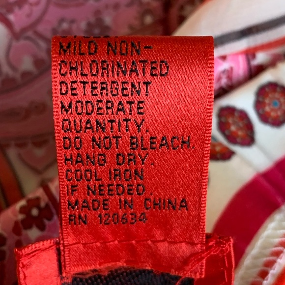 V CRISTINA CHIFFON MIDI SKIRT WITH ASYMMETRIC HEM. WOMEN’S SIZE MEDIUM - Picture 8 of 8